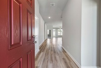 2406 Rooke Rd, Bryan, TX 77807