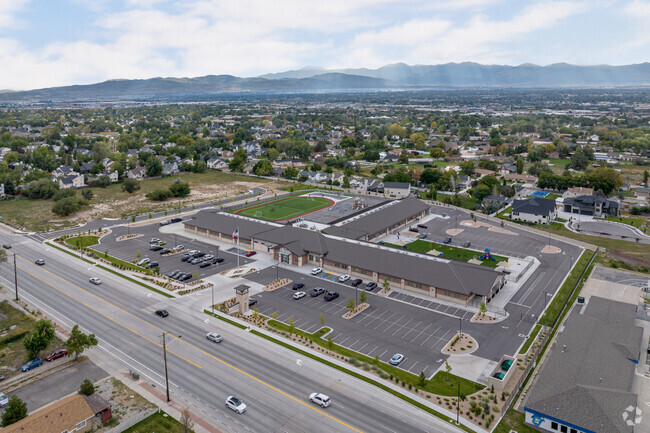 Aerial view Challenger School shows the layout of the school with the mountains in thebackground