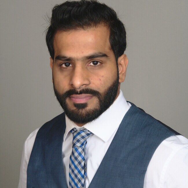 Agent Photo