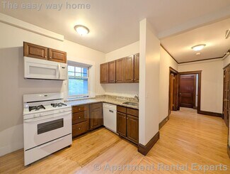 5 Linnaean St Unit 5, Cambridge, MA 02138