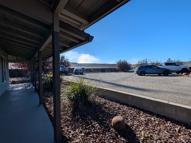 4758 Skyway unit 8, Paradise, CA 95969 - photo 3