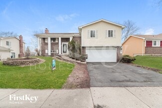 135 Oriole Rd, Matteson, IL 60443