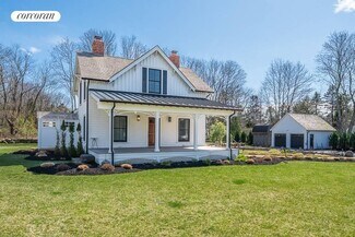 19000 Main Rd, Mattituck, NY 11952
