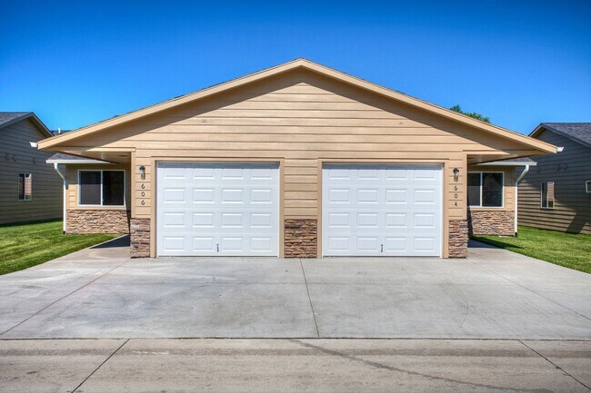 Anna's Grove by Kading, Madrid, IA 50156 - photo 2