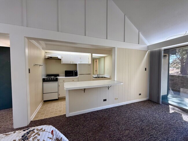 130 Fairway Ave unit 123, Southern Pines, NC 28387 - photo 4