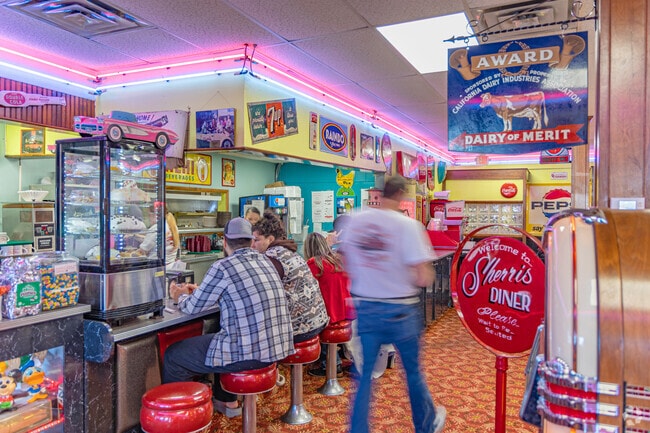 Enjoy breakfast at Sherri's Dinner in Parmelee, Oklahoma City.