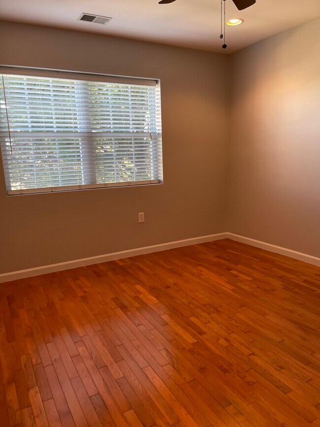 1952 3rd St NE unit 201, Washington, DC 20002 - photo 6