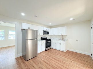 122 Shephard Ave Unit 3, Newark, NJ 07112