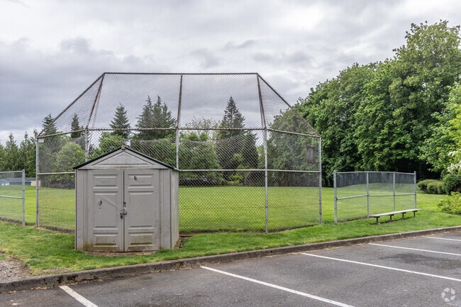 Riverdale High School serves grades 9-12 on SW Terwilliger Blvd in Portland.