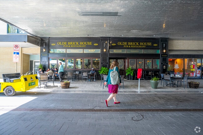 The Olde Brick House is a great place to catch up with some friends over drinks.