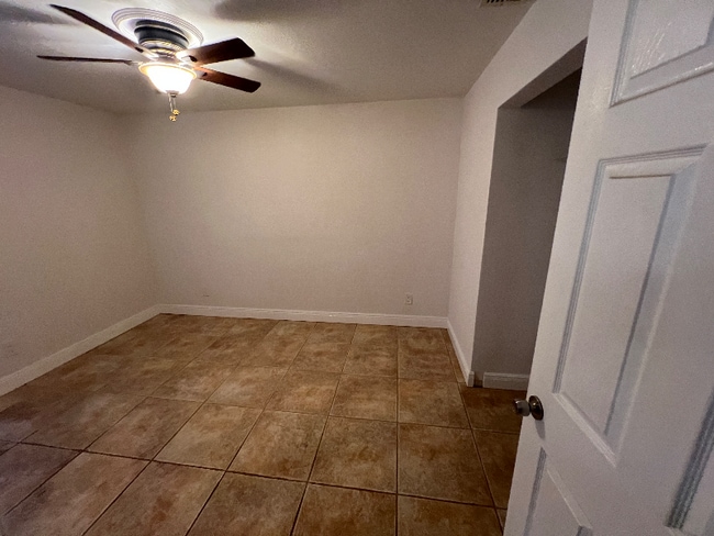 2722 SE 16th Place unit A, Cape Coral, FL 33904 - photo 3