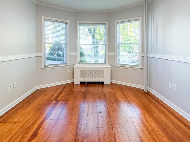 103 Hancock St, Dorchester, MA 02125 - photo 2