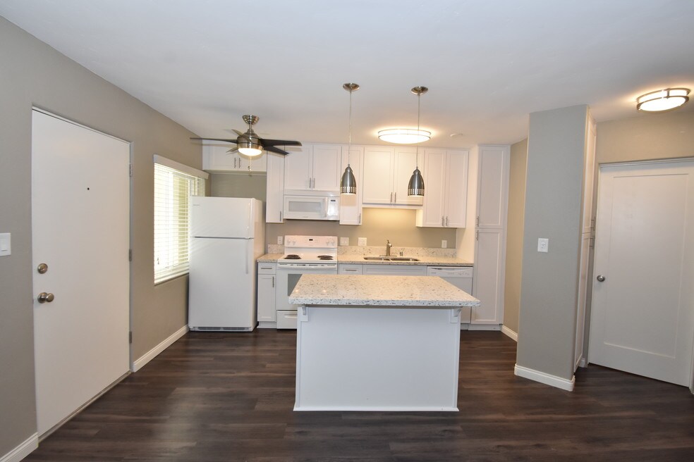 Hilltop Terrace, San Diego, CA 92103 - photo 1