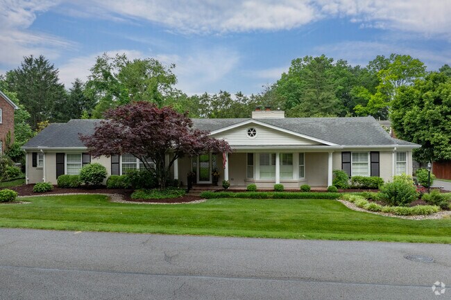 This ranch style home in Riverwood ranges from 490,000 to 600,000 dollars.