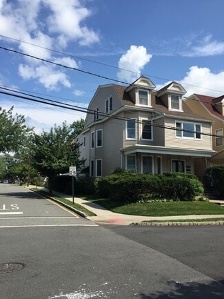 10 Gould Plaza Unit 2ndfloor, Caldwell, NJ 07006
