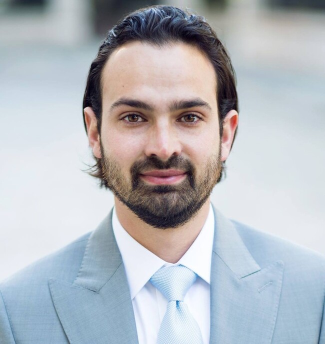 Agent Photo