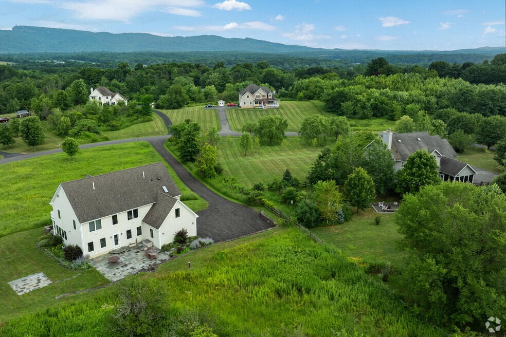 NH_Gardiner_555810_v4_phase2_72624