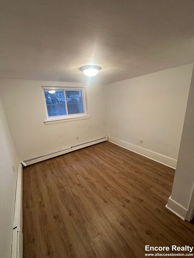 63 Selkirk Rd unit 8, Brighton, MA 02135 - photo 7