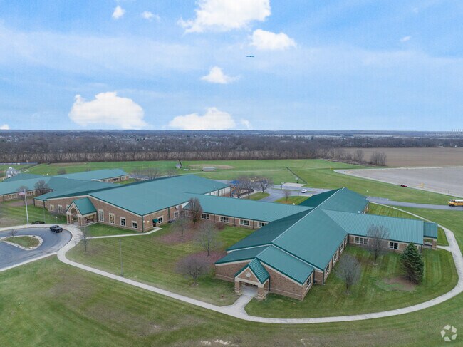 The school offers many fun and exciting sports, clubs and activities for students.