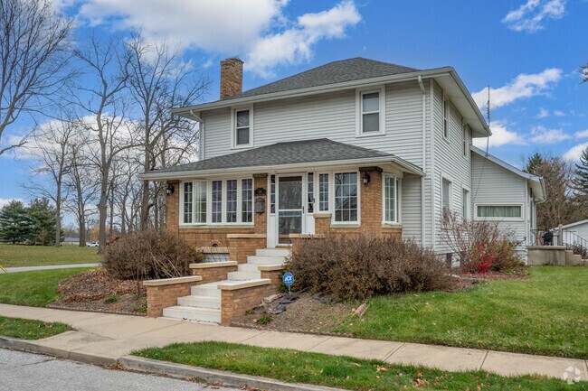 Homes in Sheridan are full of charm and beauty.