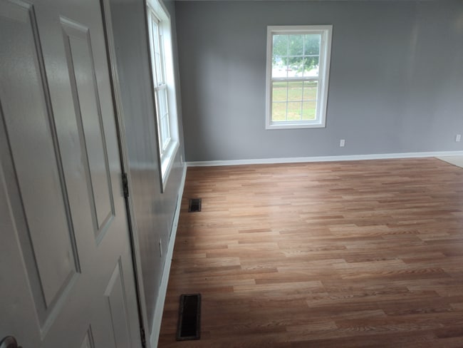 14 N Ritchie Ave unit 1B, Ravenswood, WV 26164 - photo 2