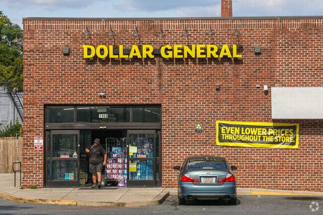 Get all of your quick needs from the neighborhood Dollar General in Eastlake.