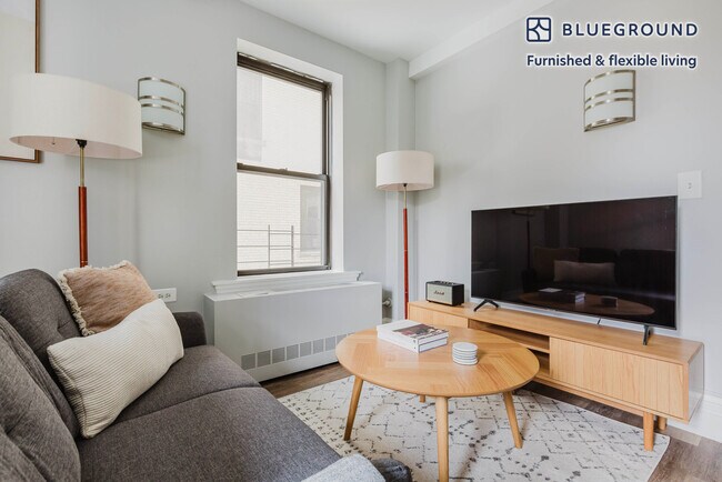 240 W 73rd St unit FL9-ID1546, New York, NY 10023 - photo 2