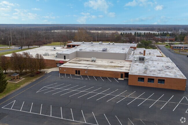Tippecanoe Middle School has a student to teacher ratio of 17 to 1.