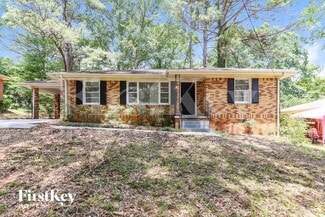 2392 Hopewell Ln, Decatur, GA 30032
