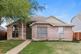 514 Sims Dr, Cedar Hill, TX 75104