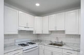 1122 Cobbs Creek Pkwy, Philadelphia, PA 19143