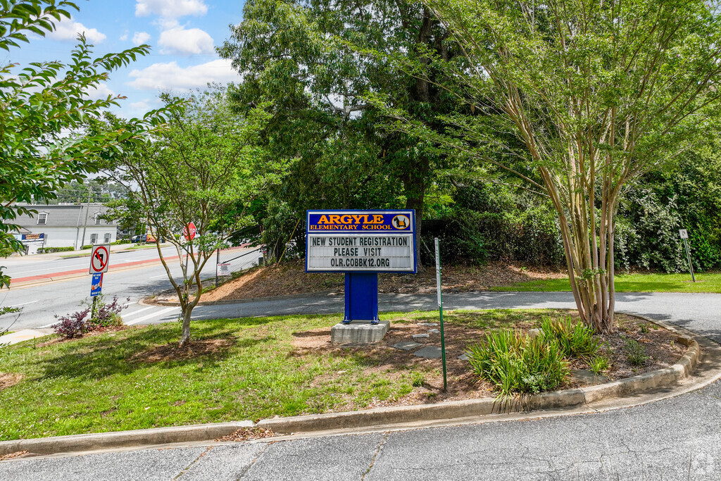 Argyle Elementary was named for the neighborhood.