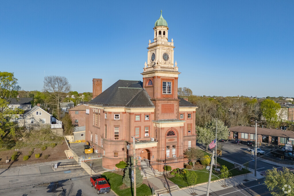 Valley Falls is part of the town of Cumberland and is nestled along the Blackstone River.