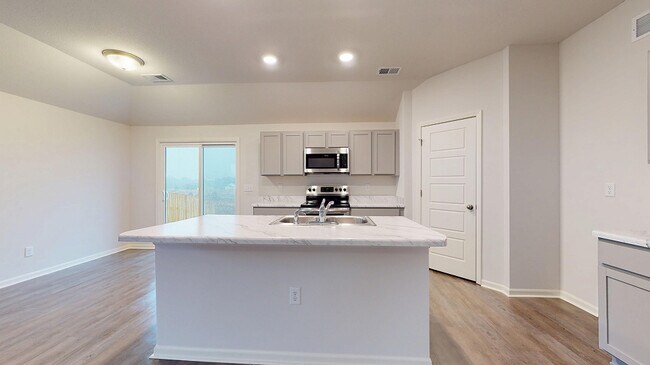 20318 W 194th Terrace, Spring Hill, KS 66083 - photo 3