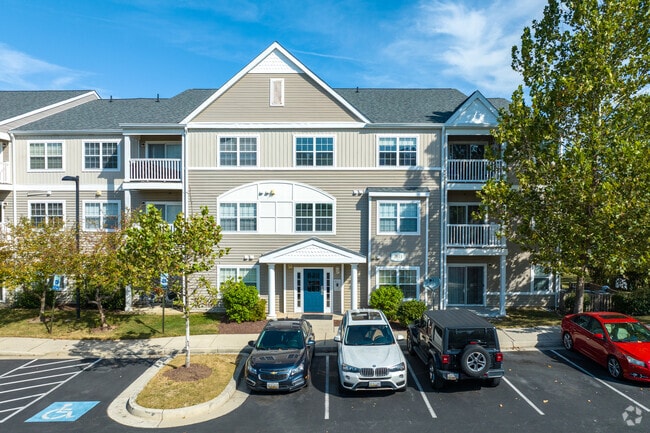 Reserve at Stonegate, Windsor Mill, MD 21244 - photo 2