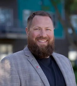 Brooks Warner