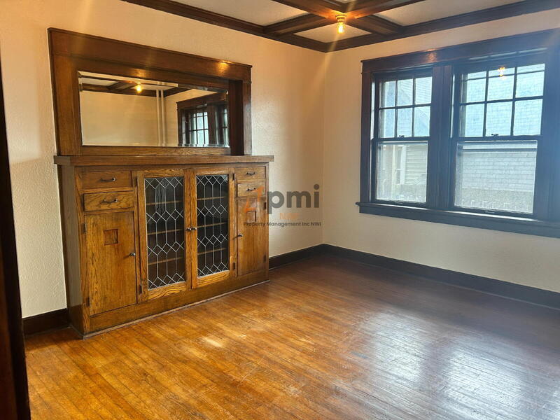 710 Perry St unit 4, La Porte, IN 46350 - photo 1