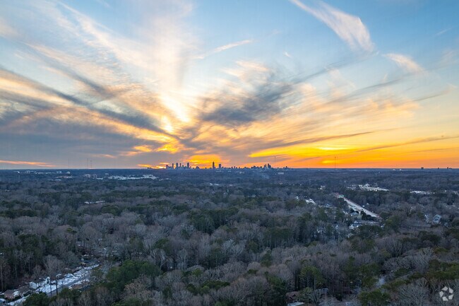 Decatur Heights is a family-friendly suburb popular amoung Atlanta commuters.