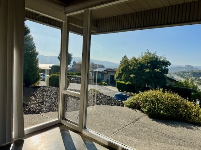 525 Comstock Dr, Belvedere Tiburon, CA 94920 - photo 3