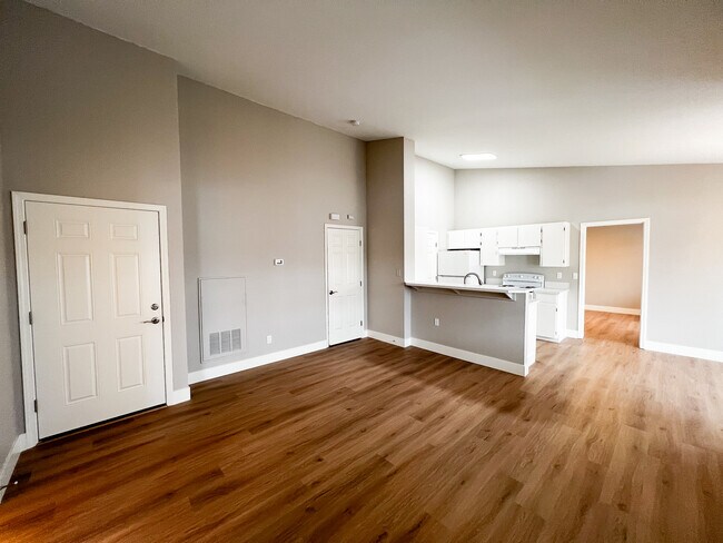 6521 W Lucky Ln unit 201, Boise, ID 83714 - photo 4