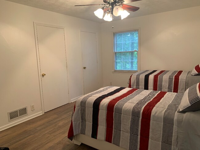 4251 Mink Livsey Rd, Snellville, GA 30039 - photo 5