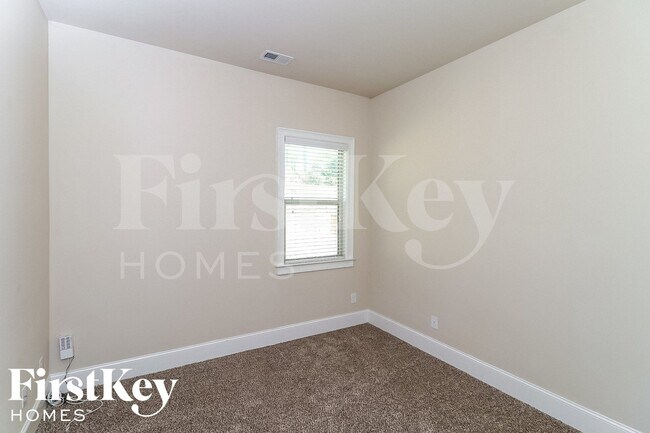 1969 Trinity Mill Dr, Dacula, GA 30019 - photo 7