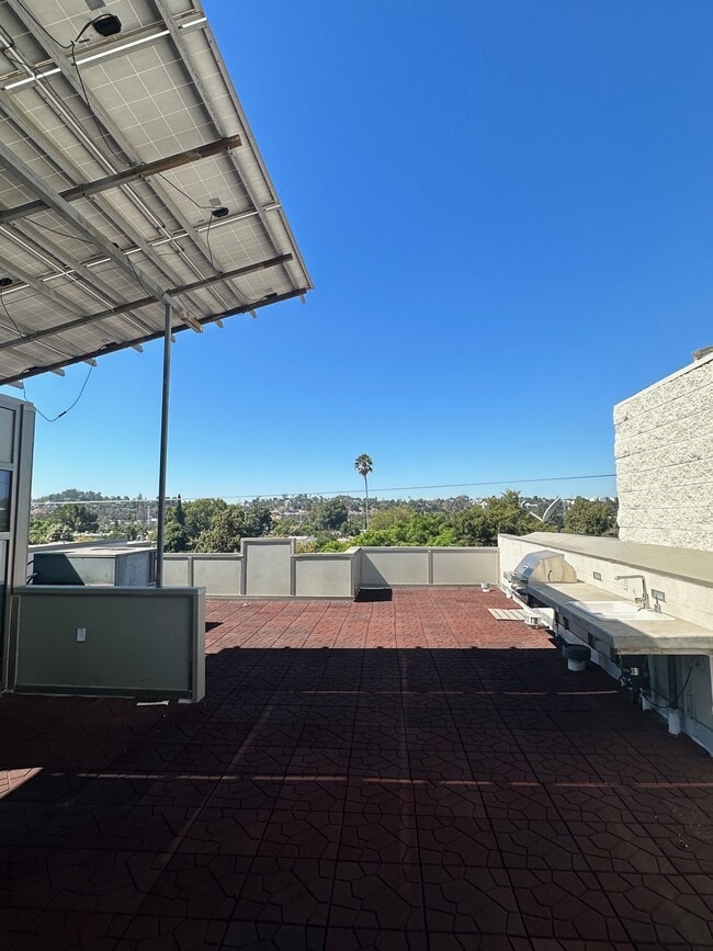 3264 Kazaz Ln, Los Angeles, CA 90039 - photo 3