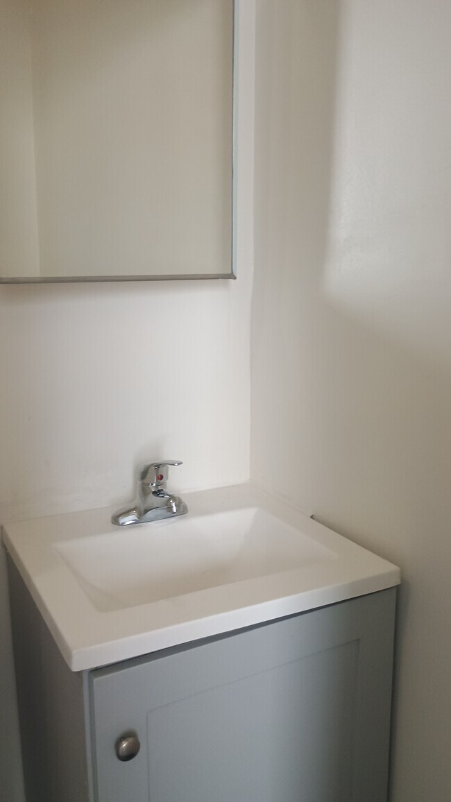 133 44th St unit 3, Union City, NJ 07087 - photo 5