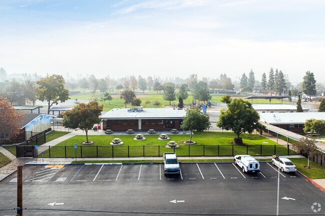 Welcome to Gladstone Elementary School located in San Dimas, Ca.
