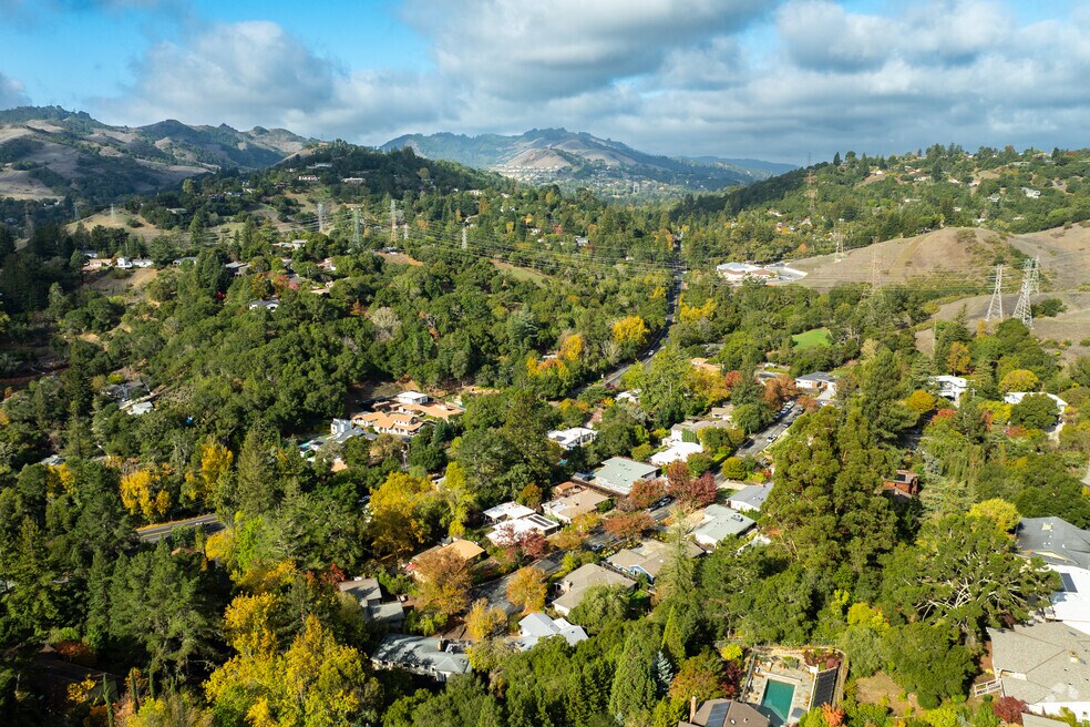 IvyDrive_565744_MC_111825_FINAL