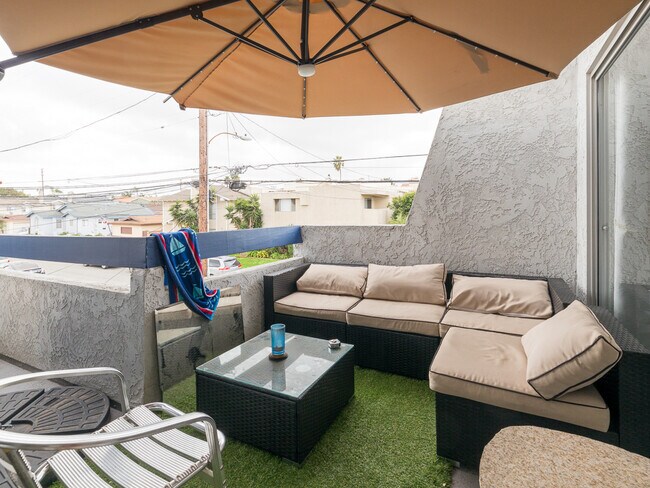 Private Deck