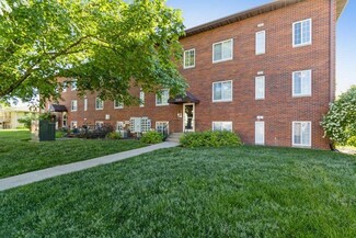 515 Grandview Ct Unit 515, Iowa City, IA 52246