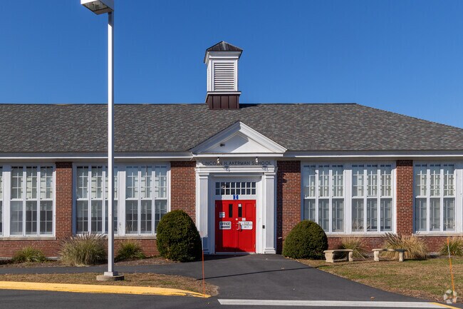 Lincoln Akerman School serves students from PK-8th grade in Hampton Falls.