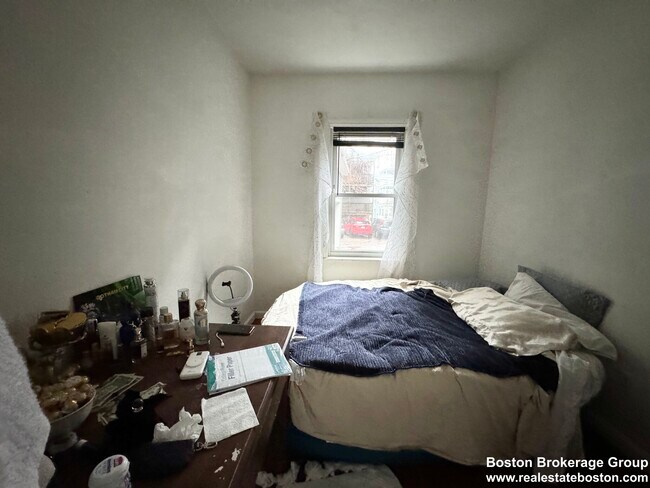 93 A Hillside St unit 1, Boston, MA 02120 - photo 7